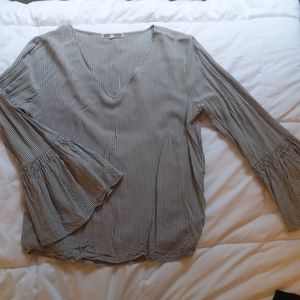 Pleione Flare Long Sleeve Top